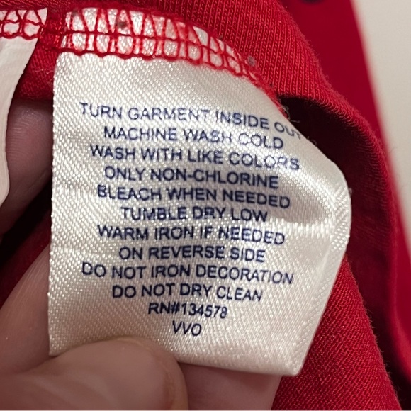 Vineyard Vines Christmas Red Long Sleeve Pullover T Shirt Size X Small - Picture 6 of 10